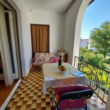 Apartments ISTRIA Baska Fam Tomasic Exteriör bild